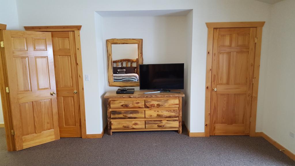 2Br Rustic Villa Utica Zewnętrze zdjęcie
