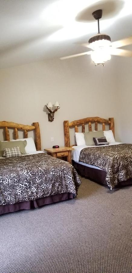 2Br Rustic Villa Utica Zewnętrze zdjęcie